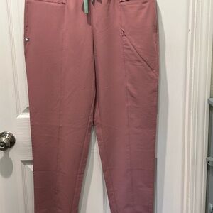 Figs Mineral Mauve Zamora Scrub Pants